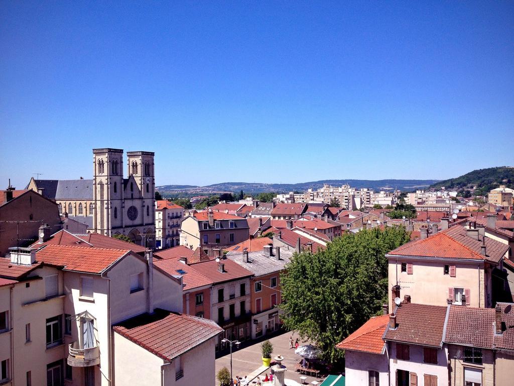 Ibis Budget Bourgoin Jallieu Centre Exterior foto